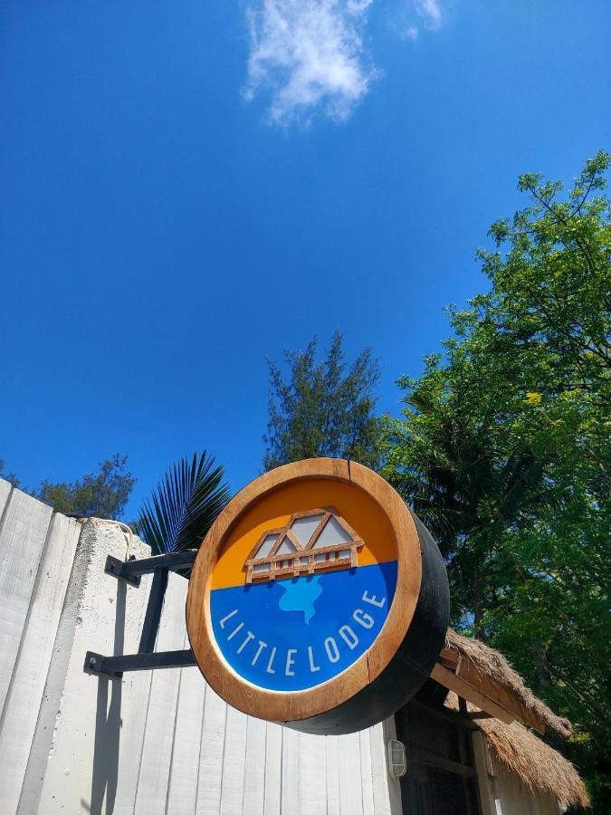 Little Lodge Gili Trawangan Exterior photo